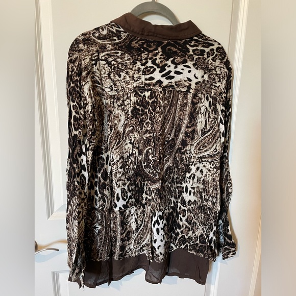 Simply Noelle - Long Sleeve Button Down - Chocolate Animal Print with Ruffle - Picture 2 of 6